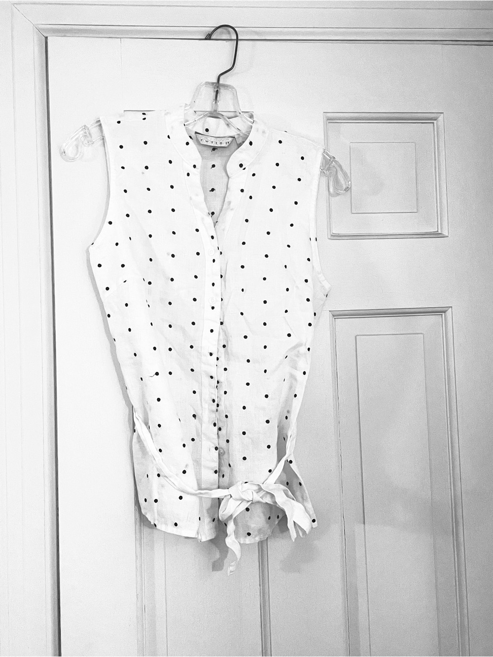 Tweeds White Sleeveless Polka Dot Tie-Front Blouse
